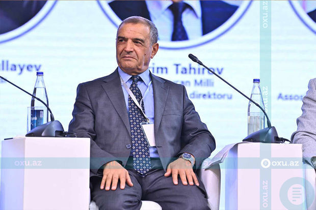 Kərim Tahirov “İldənilə kitab sərgisində iştirakçıların və